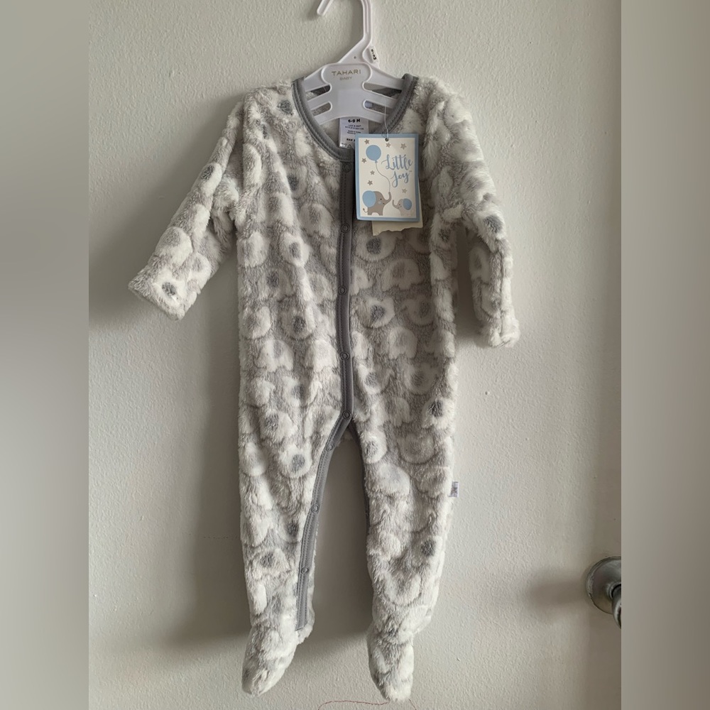 Little Joy baby unisex size 6-9 MONTHS elephant print